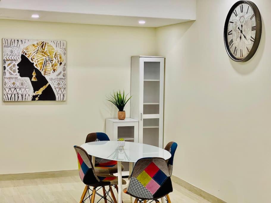 Noor 2 Bedroom Apartment For Beautiful Holiday 무스카트 외부 사진